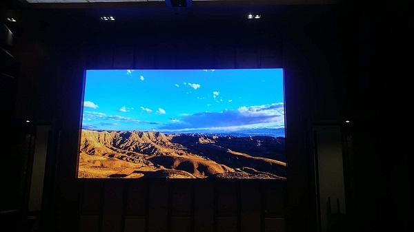 工行總行會(huì)議室P1.2小間距顯示屏