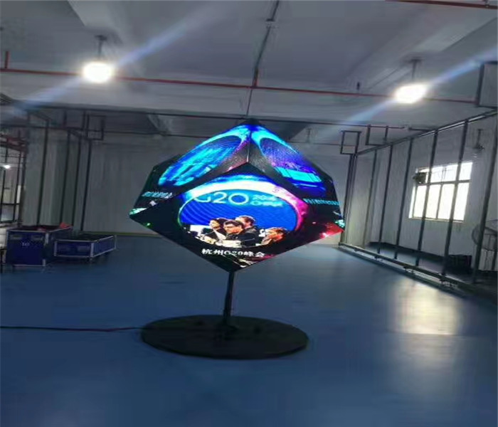 魔方形LED屏